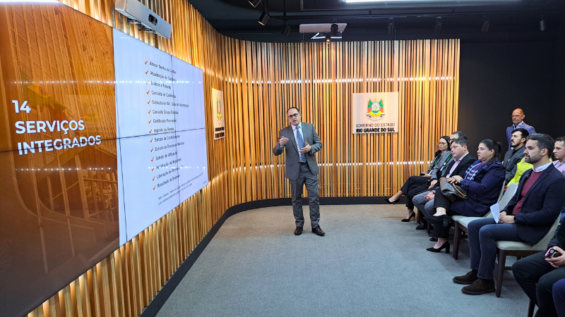Presidente do IPE Saúde, Bruno Jatene, durante a apresentação do app.